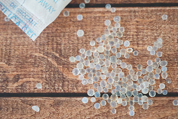 How long to leave flowers in silica gel? Can you over dry them?