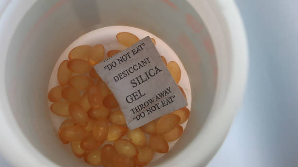 Is silica gel polar or nonpolar? Why?