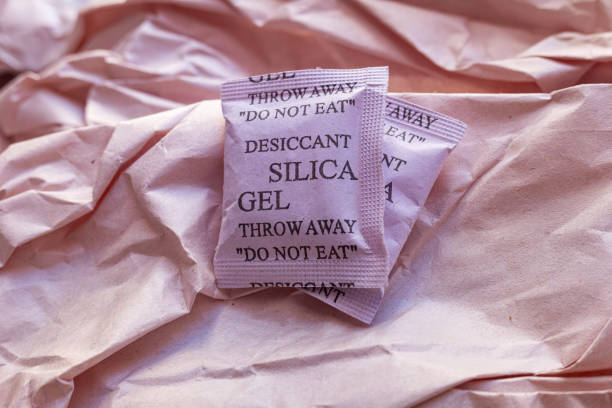 What is silica gel 60 / GF254 / self‑indicating?